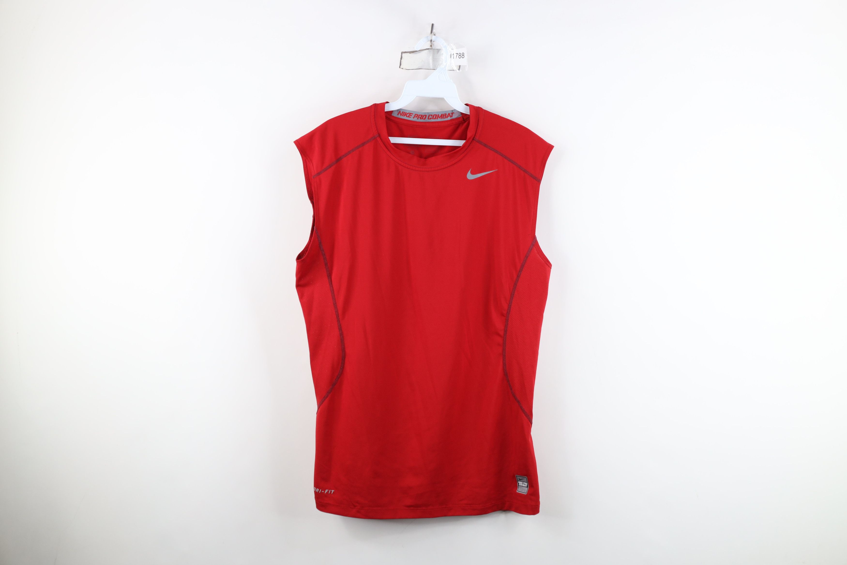 Nike Nike Pro Combat Compression Sleeveless Muscle T-Shirt Size US M / EU 48-50 / 2 - 1 Thumbnail