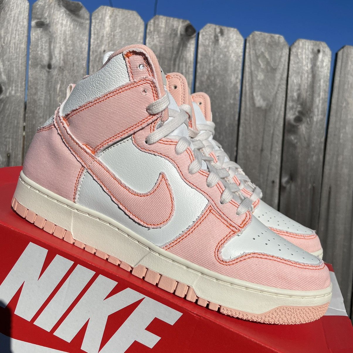Nike Nike dunk high Arctic Orange size 9.5 Men (11w) Size US 9.5 / EU 42-43 - 1 Thumbnail