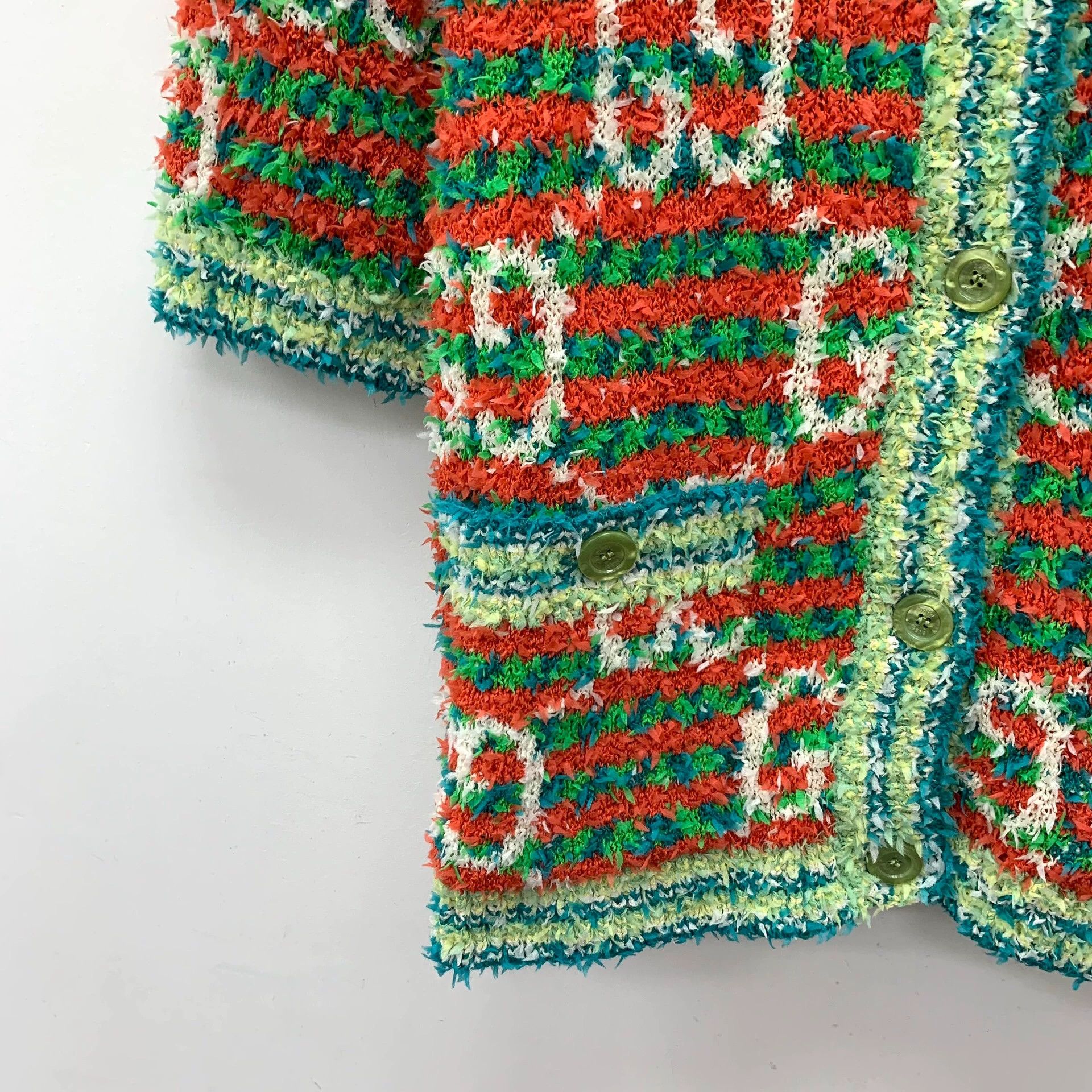 Gucci Gucci crew neck single-breasted short-sleeved knit sweater Size L / US 10 / IT 46 - 4 Thumbnail