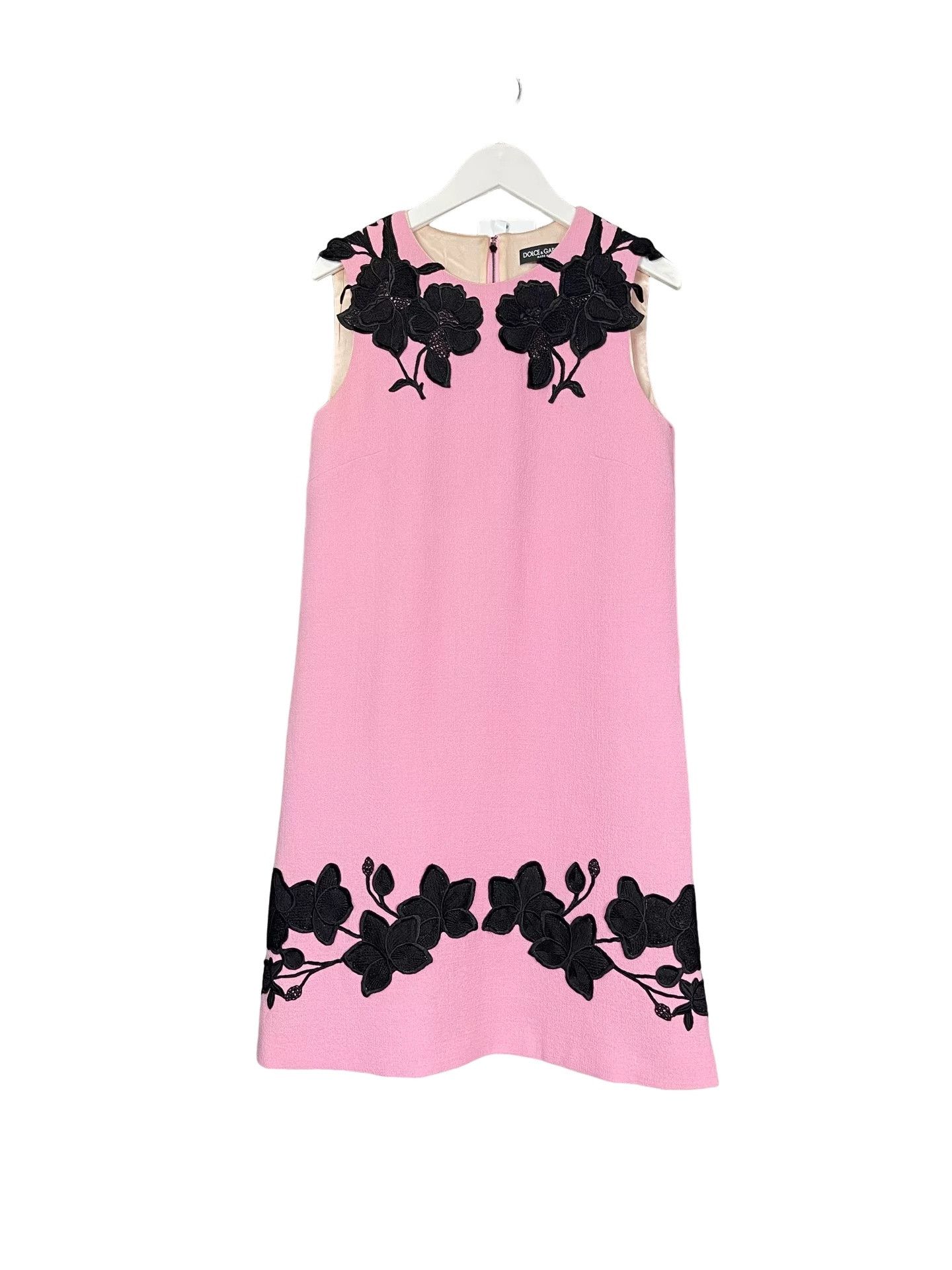 Dolce & Gabbana Dolce & Gabbana Floral Embroidered Mini Dress Size 38 Size XS / US 0-2 / IT 36-38 - 1 Thumbnail
