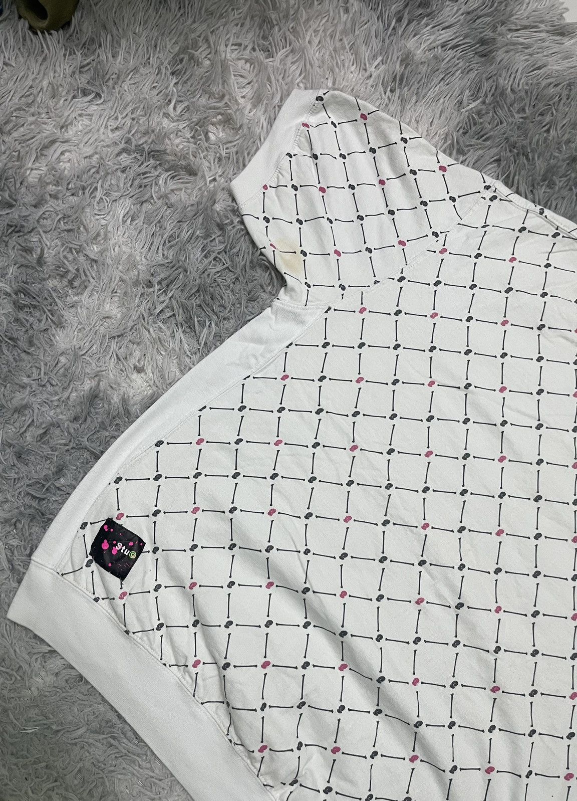Stussy 90s STUSSY ZUCCA MONOGRAM SLEEVELESS SHIRT Size US L / EU 52-54 / 3 - 3 Thumbnail