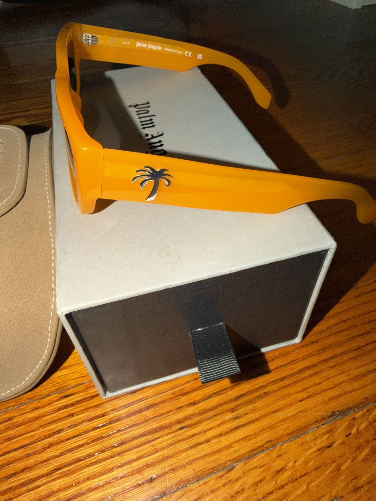 Palm Angels Palm Angels Sutter Sunglasses Nectarine Drk Gry PERI035 2007 Size ONE SIZE - 4 Thumbnail