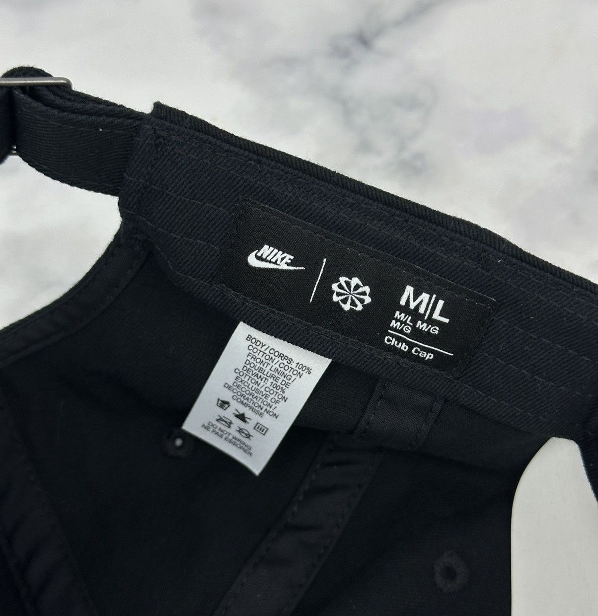Nike Nike Air Max 1 Club Cap Black Red Patch AM1 Hat S/M and M/L Size ONE SIZE - 8 Thumbnail