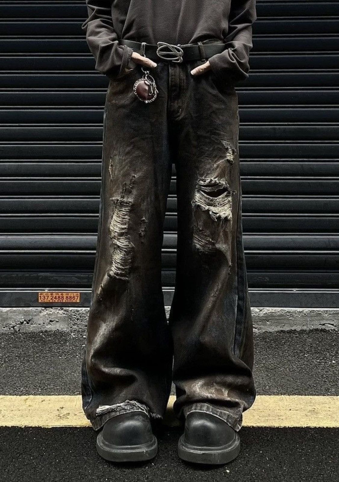 Japanese Brand Avant Garde Distressed Y2k Dirty Skater Jeans Size US 32 / EU 48 - 2 Thumbnail