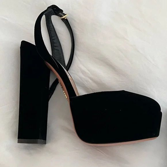 Aquazzura o1srvl11e1024 Pump in Black Size US 9 / IT 39 - 2 Thumbnail