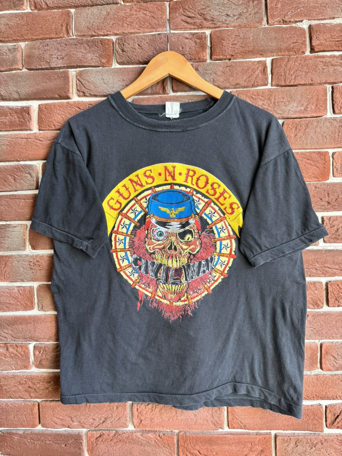 Band Tees Vintage 90s Guns N Roses Civil War Tour Rock Ban Shirt AXL Size US M / EU 48-50 / 2 - 1 Thumbnail