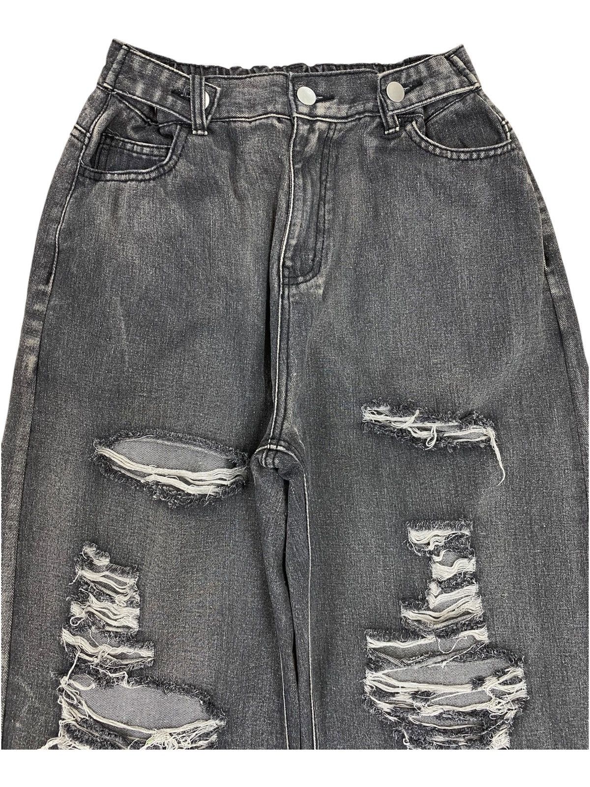 Japanese Brand Japanese Brand Faded Wash Distress Style Baggy Jeans Size US 28 / EU 44 - 2 Thumbnail