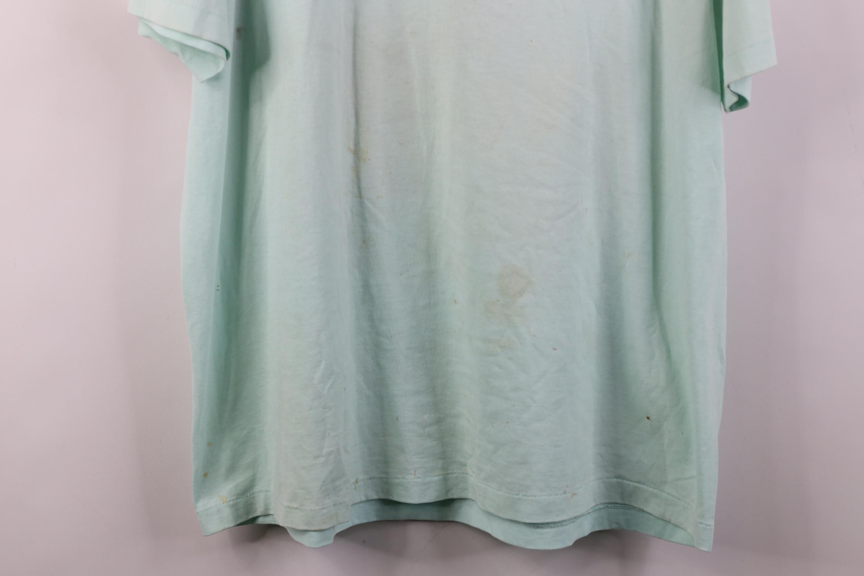 Vintage Vintage 80s Streetwear Nags Head Pro Diving Pinup T-Shirt Size US XL / EU 56 / 4 - 3 Thumbnail
