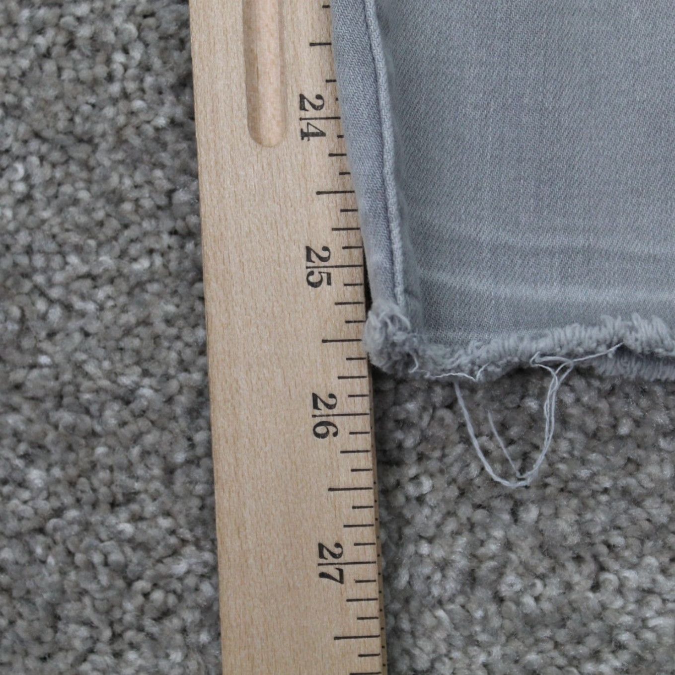 Vintage Articles of Society Jeans Womens 26 Gray Cropped Inseam 26" Regular Rise Mid 8.5-10.5 In Denim 5-Pocket Stretch Cotton Blend Crop Size 26" / US 2 / IT 38 - 4 Thumbnail