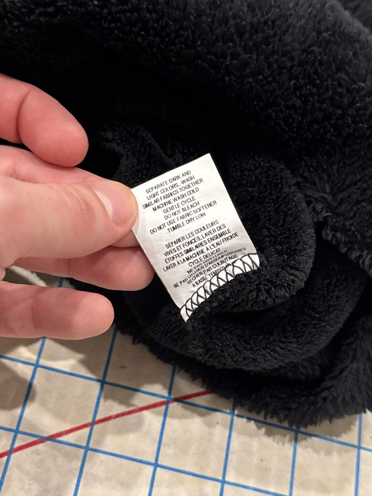 Raised By Wolves Raised By Wolves 1/4 Zip Fleece Black Size Large Made in Can Size US L / EU 52-54 / 3 - 7 Thumbnail