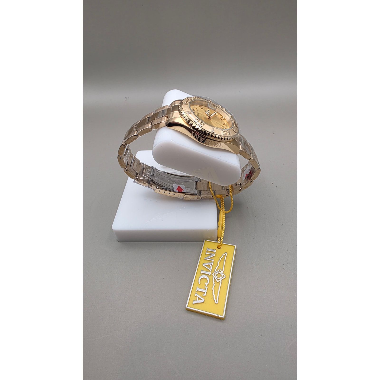 Invicta Invicta Pro Diver Diamond Ed, 0.06 Carat, Gold Tone 40mm Size ONE SIZE - 3 Thumbnail