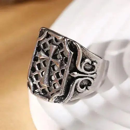VIBE Vintage Punk Grid Cross Ring Size ONE SIZE - 2 Thumbnail