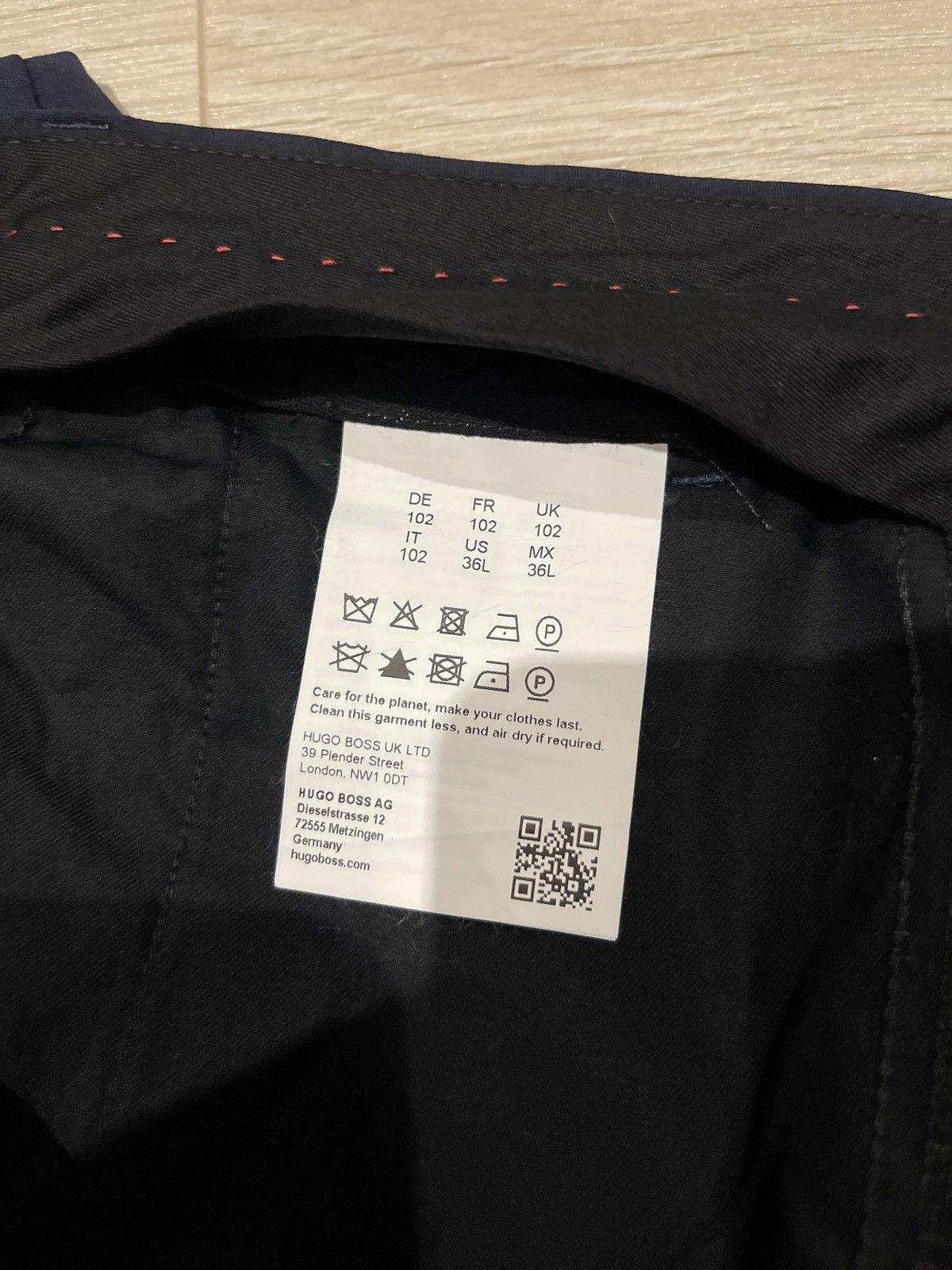 Hugo Boss HUGO BOSS men’s trousers classic wool dark blue pants Size 42L - 12 Thumbnail