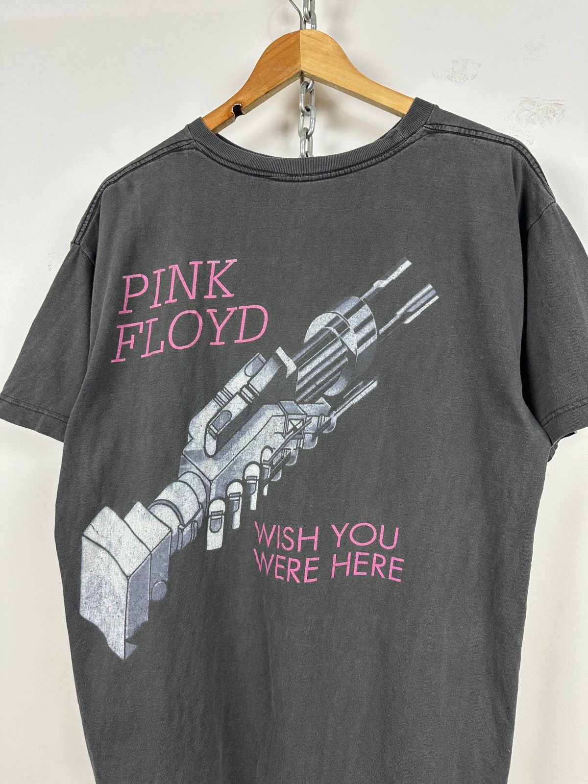 Band Tees 90s Vintage Pink Floyd Wish You Were Here Faded Band T-Shirt Size US XL / EU 56 / 4 - 13 Thumbnail
