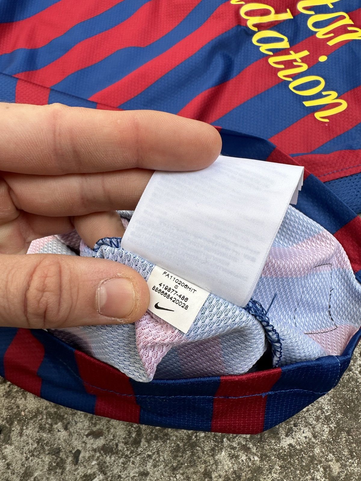 Nike Vintage Nike F.C. Barcelona 7 David Villa Soccer Jersey Rare Size US S / EU 44-46 / 1 - 5 Thumbnail