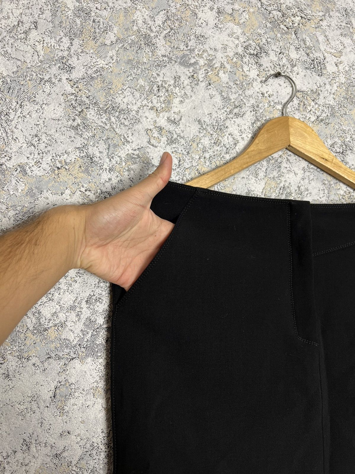Balenciaga × Vintage Balenciaga Knee-length Skirt Black Size 42 Size 28" / US 6 / IT 42 - 4 Thumbnail