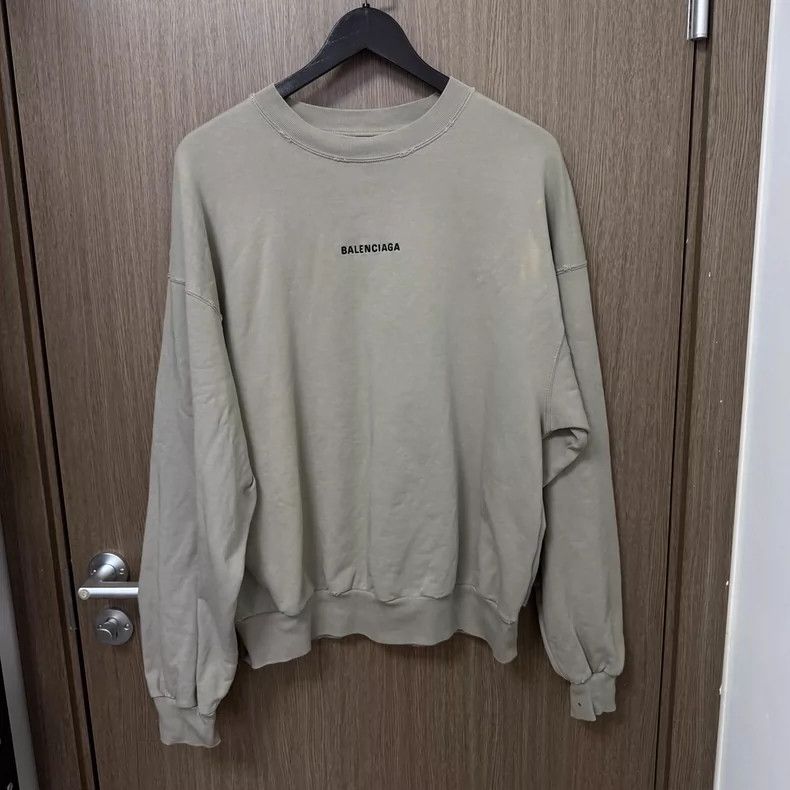 Balenciaga Balenciaga Logo Gray Long Sleeve Sweatshirt - dmc Size US S / EU 44-46 / 1 - 1 Thumbnail