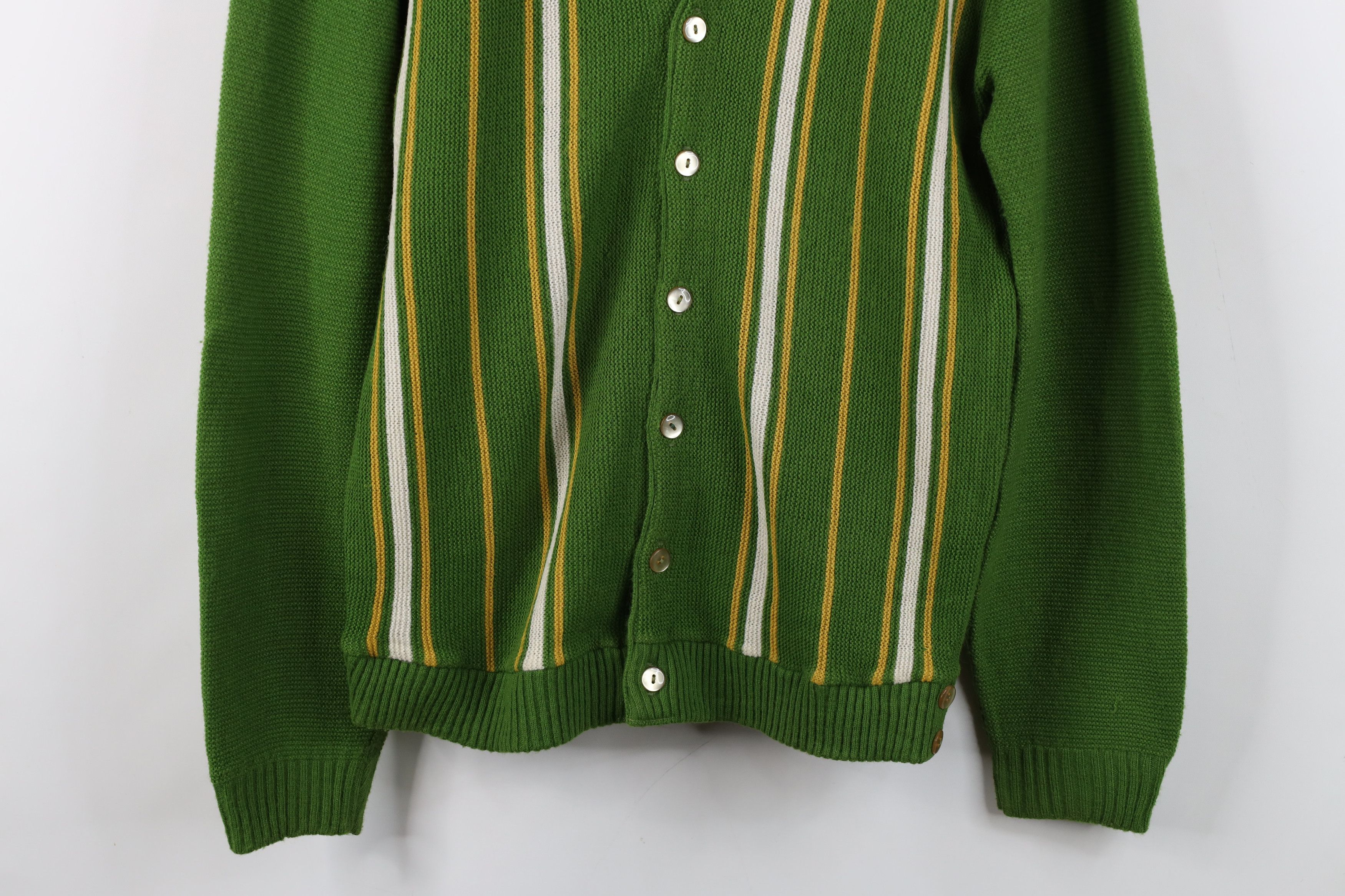 Vintage Vintage 50s 60s Streetwear Cardigan Sweater Green USA Size US L / EU 52-54 / 3 - 3 Thumbnail