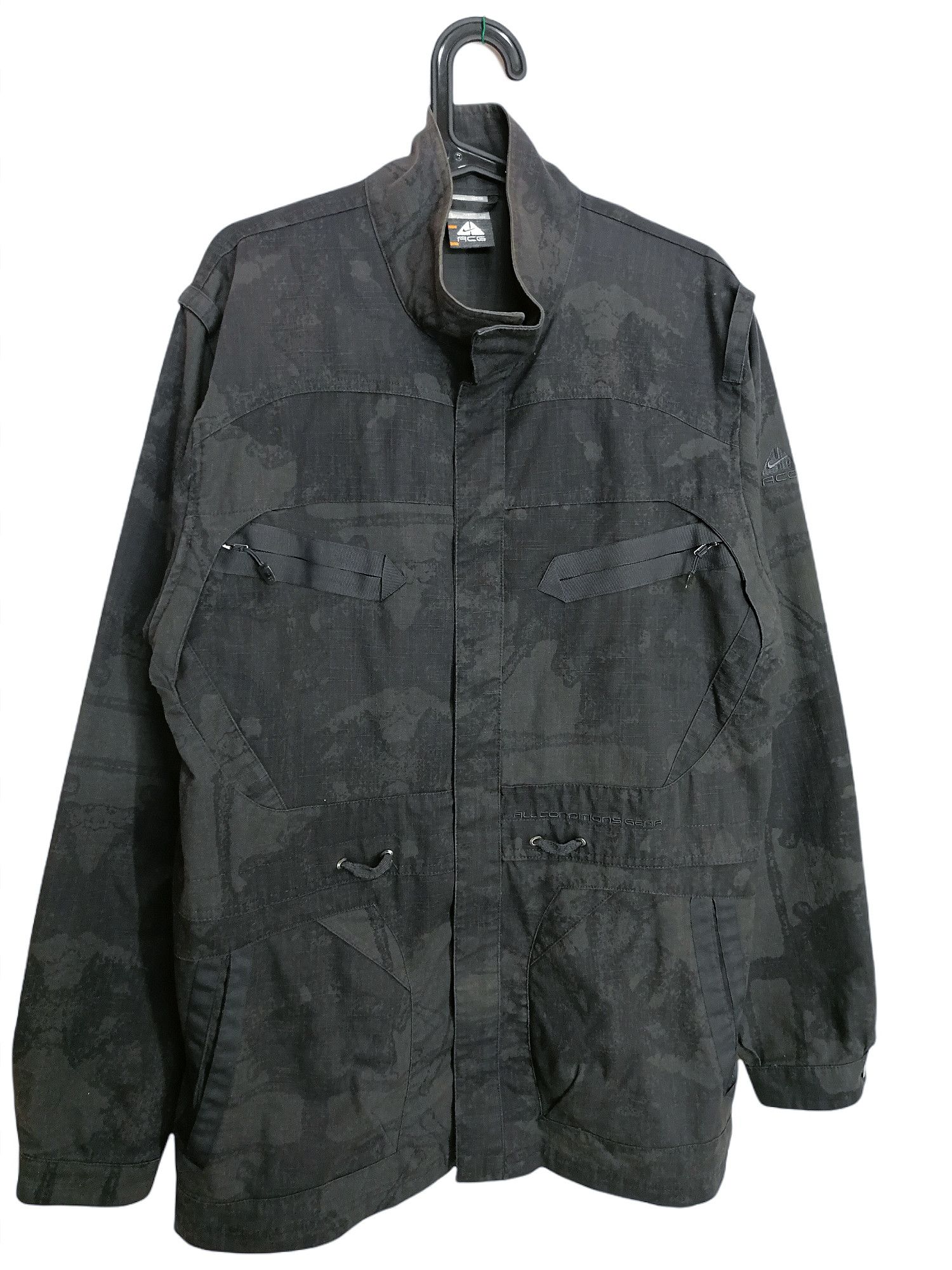 Nike ACG Nike Acg Jacket Camo Black & Grey Geometric Size US L / EU 52-54 / 3 - 2 Thumbnail