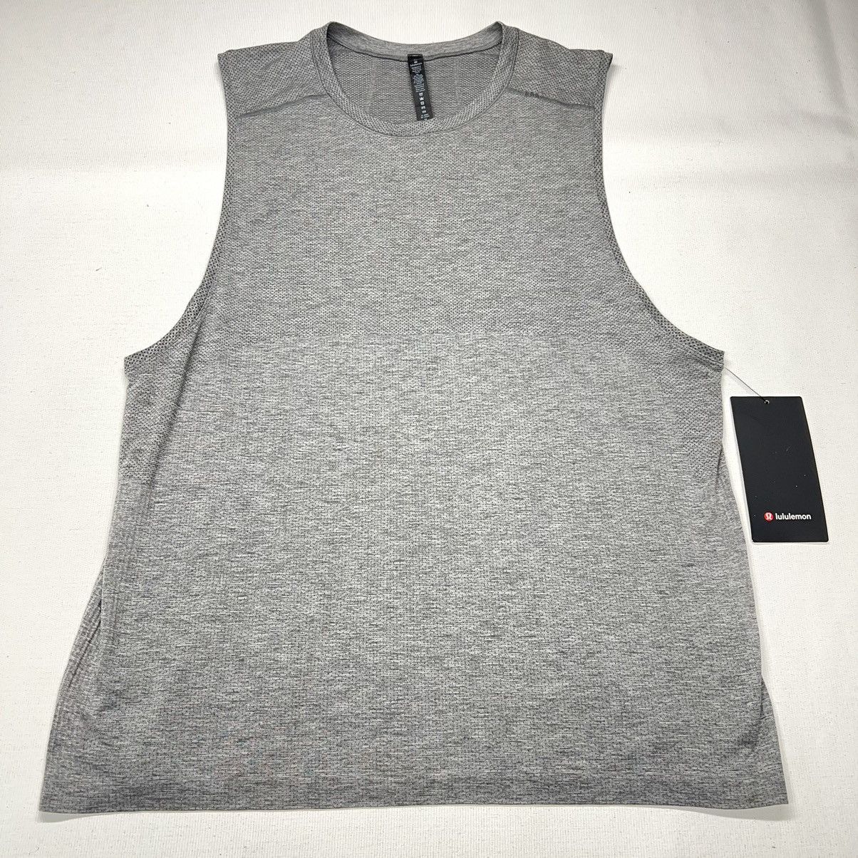 Lululemon LuluLemon Metal Vent Tech Sleeveless 2.0 Tee Shirt Tank Top Size US XL / EU 56 / 4 - 1 Thumbnail