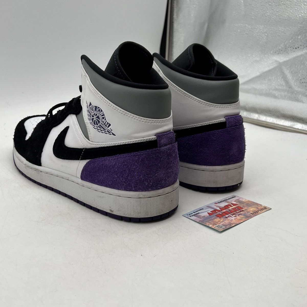 Nike Air Jordan 1 mid varsity purple Size US 13 / EU 46 - 4 Thumbnail