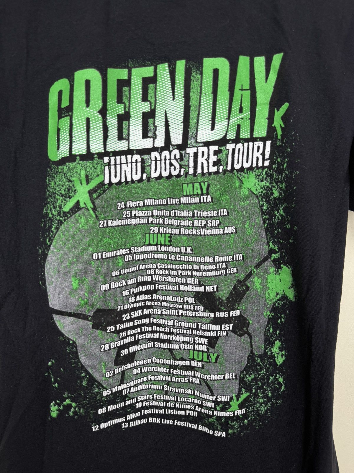 Other Green Day UNO DOS TRE Tour Graphic T-Shirt Black Band Tee Size US S / EU 44-46 / 1 - 5 Thumbnail