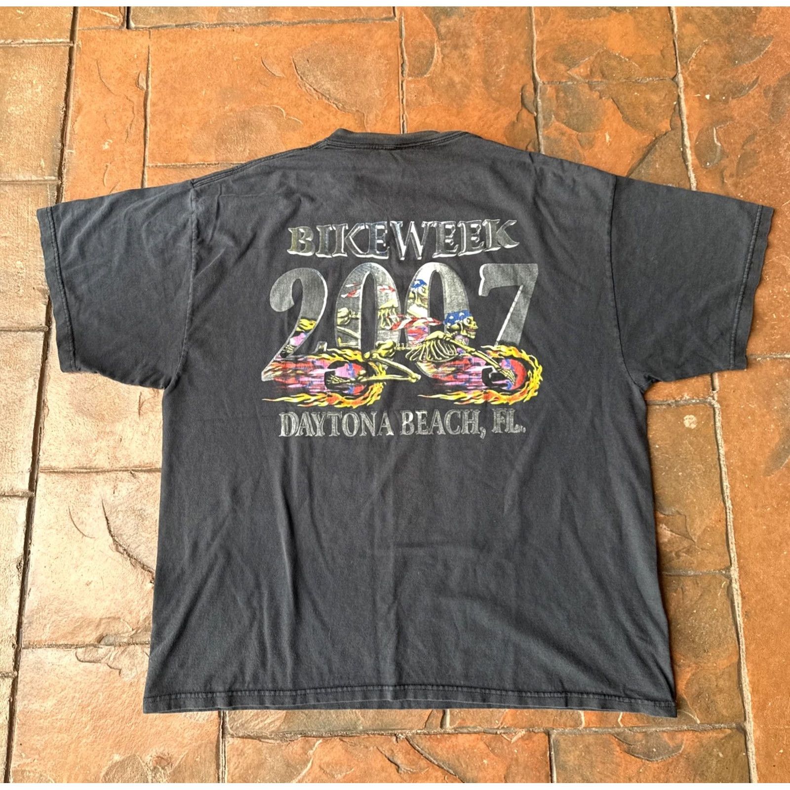 Delta VINTAGE Delta T-Shirt XL Black Skeleton Skull Flame 90s Biker Motorcycle Rock USA Shirt Mens Size US XL / EU 56 / 4 - 2 Thumbnail