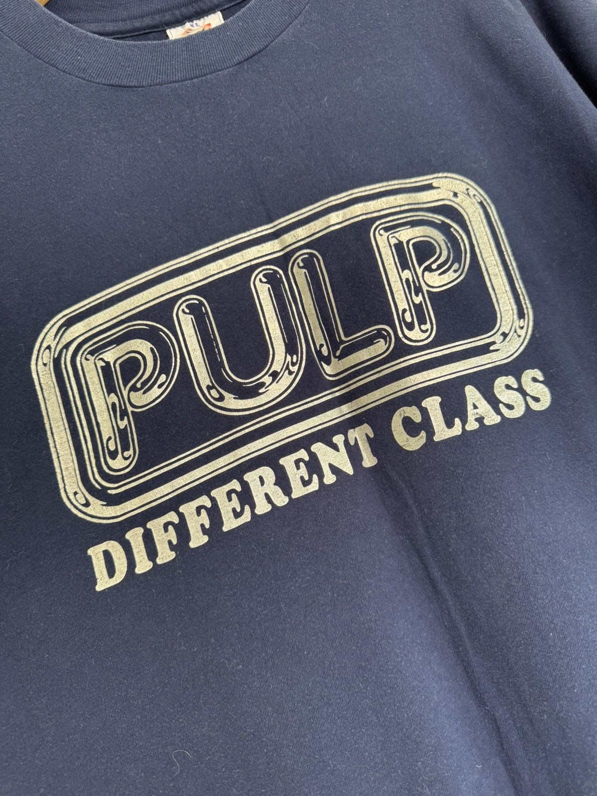 Band Tees Vintage 90’s Pulp Diferent Class, Oasis, Supergrass Tour Tee Size US XL / EU 56 / 4 - 8 Thumbnail
