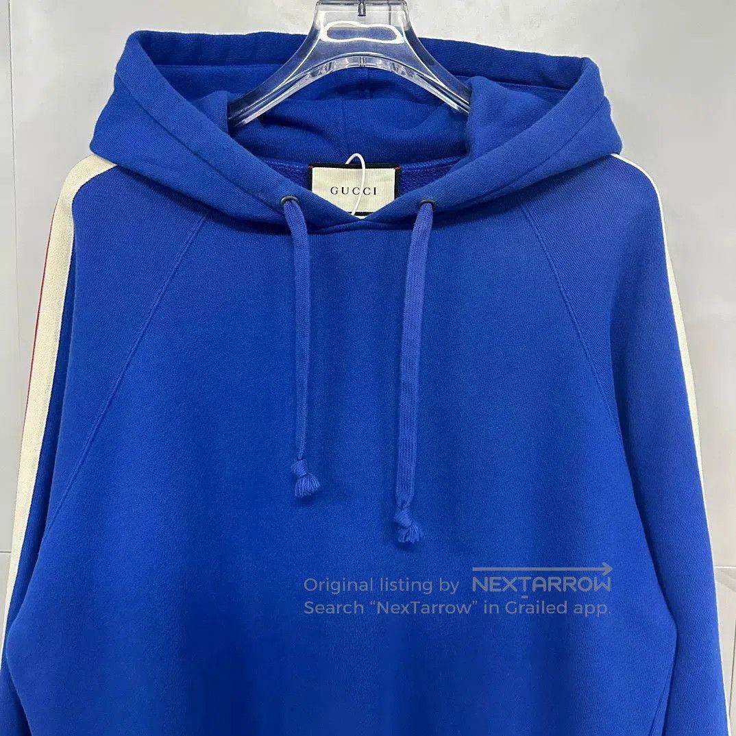 Gucci electric blue logo hoodie with hood. Size US XL / EU 56 / 4 - 2 Thumbnail