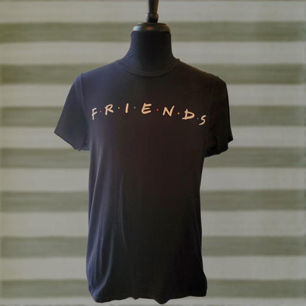 Vintage Friends TV Show T-Shirt Mens Short Sleeve Size L 100% Cotton Black Lightweight Logo Crew Neck Regular Vintage: No Size US L / EU 52-54 / 3 - 1 Thumbnail