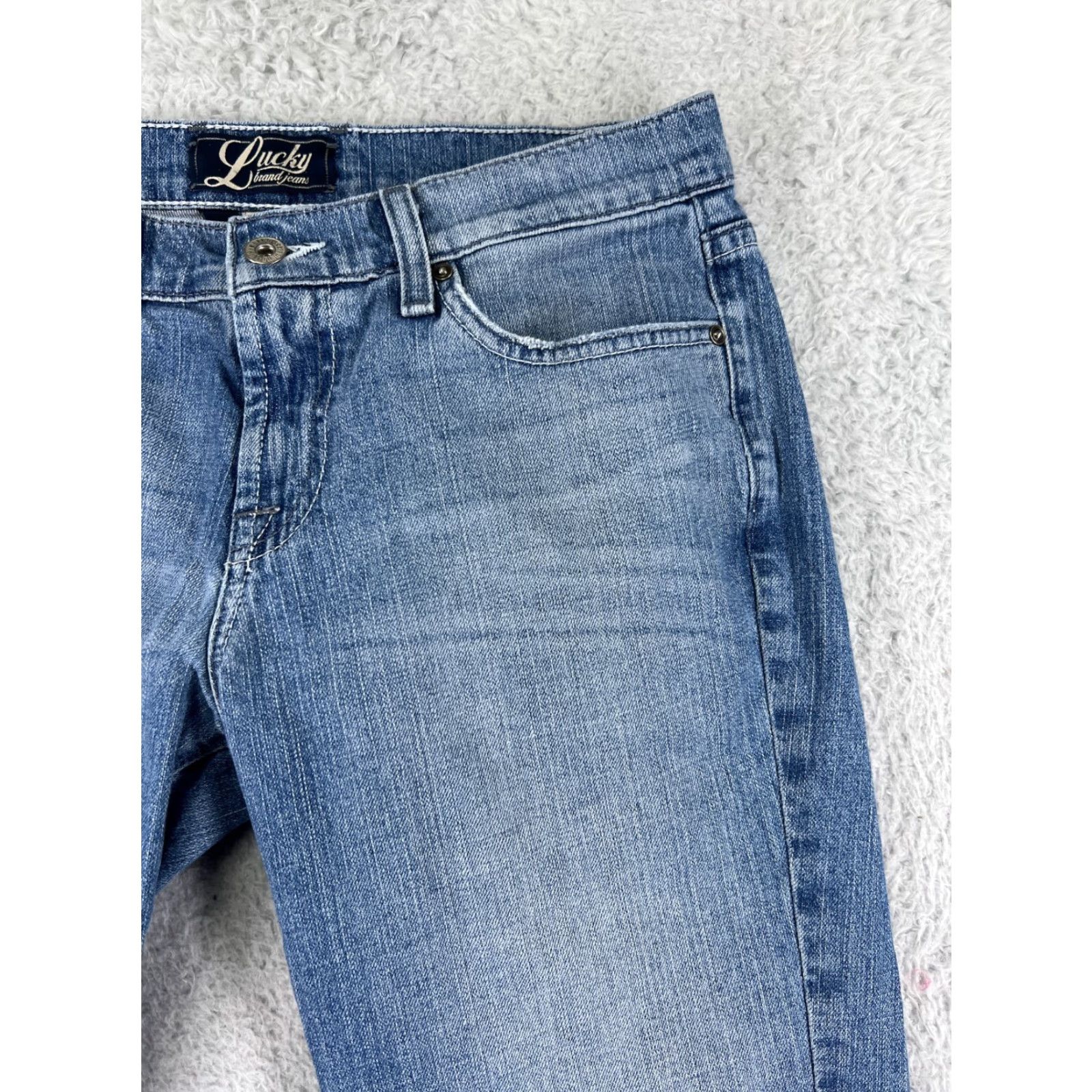 Lucky Brand Lucky Brand Jeans Pants Womens 6 Blue Denim Cropped 30x22 90s Designer 5-Pocket Denim Regular Womens Size 28" / US 6 / IT 42 - 7 Thumbnail