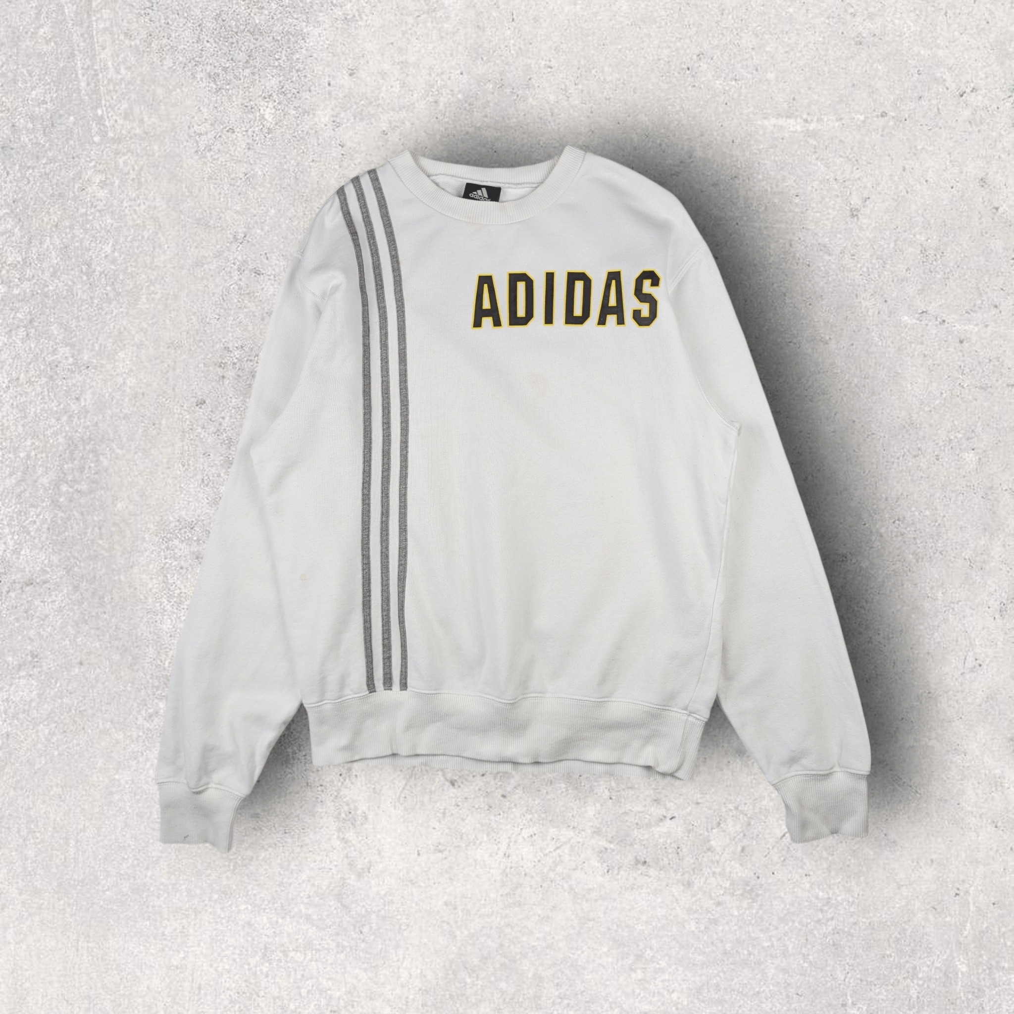 Adidas ADIDAS Big Spell Out Logo Crewneck Sweatshirts Size US S / EU 44-46 / 1 - 2 Thumbnail