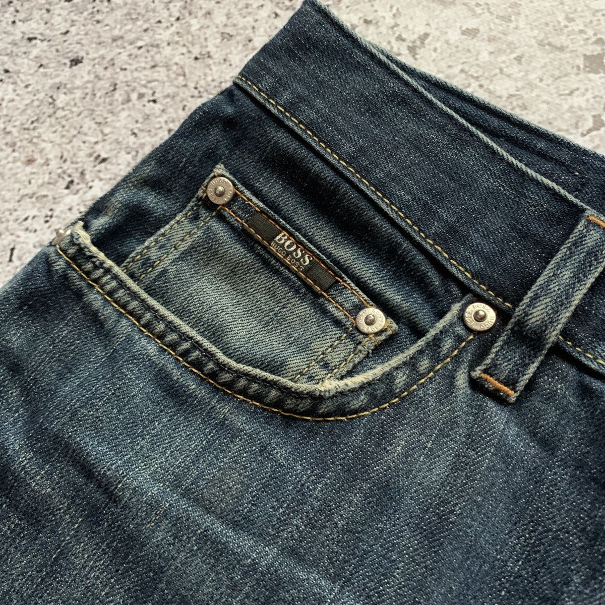 Hugo Boss Hugo Boss denim jeans distressed vintage Size US 34 / EU 50 - 4 Thumbnail