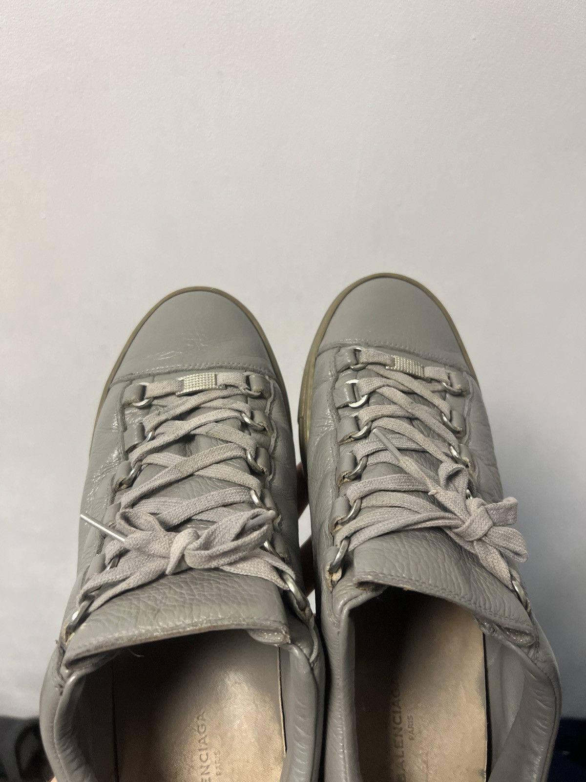 Balenciaga Balenciaga Arena Leather Low Top Sneakers Gray Size 42 Size US 9 / EU 42 - 8 Thumbnail