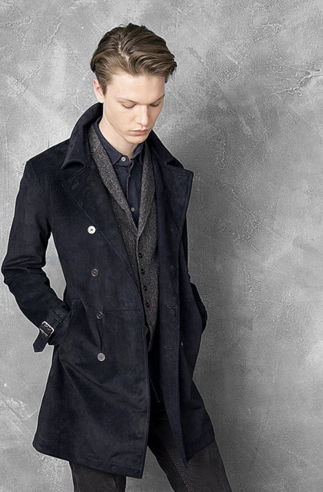 John Varvatos Suede Trench Coat With Belt size Large Size US L / EU 52-54 / 3 - 1 Thumbnail
