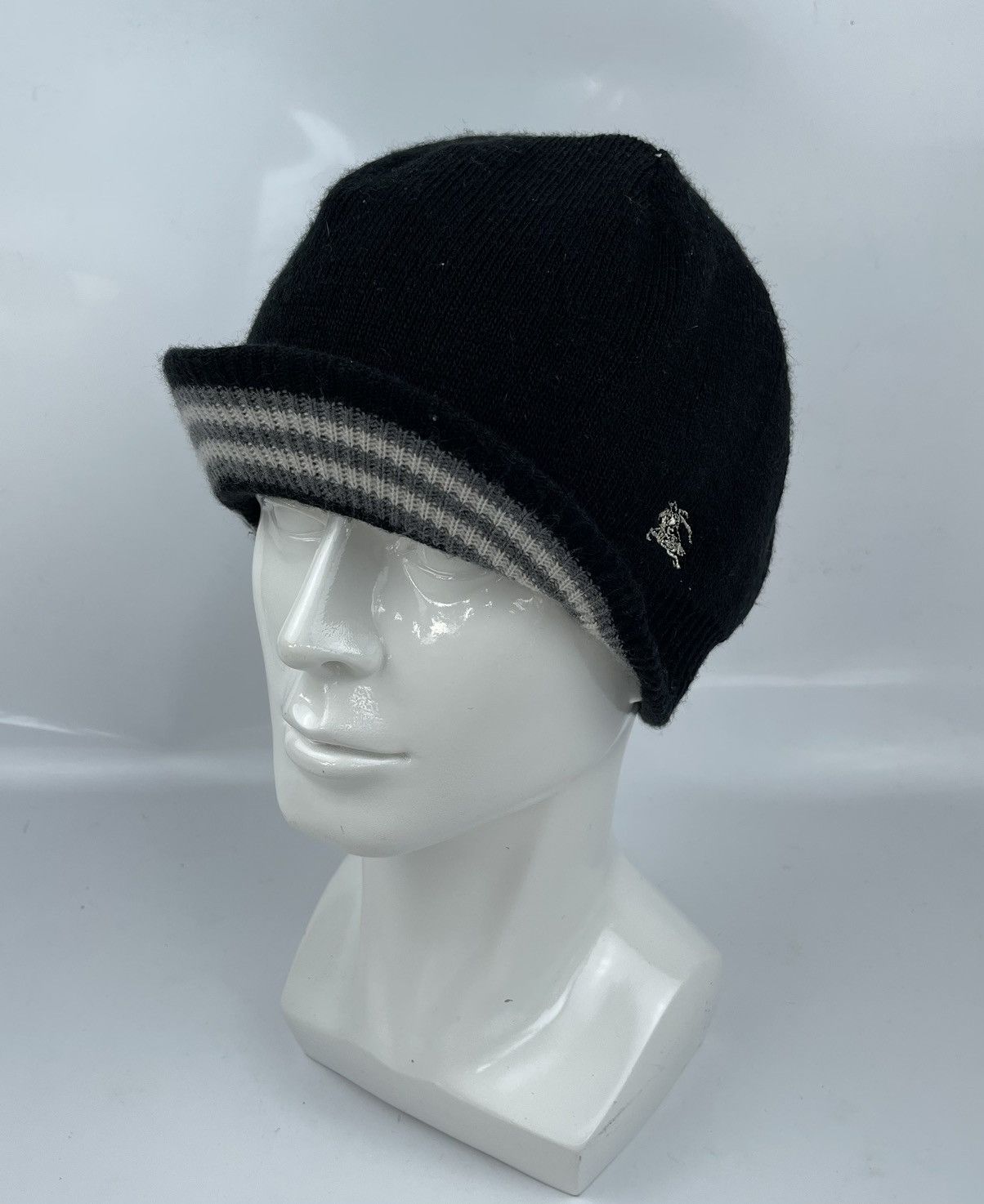 reversible burberry hat winter hat tc12