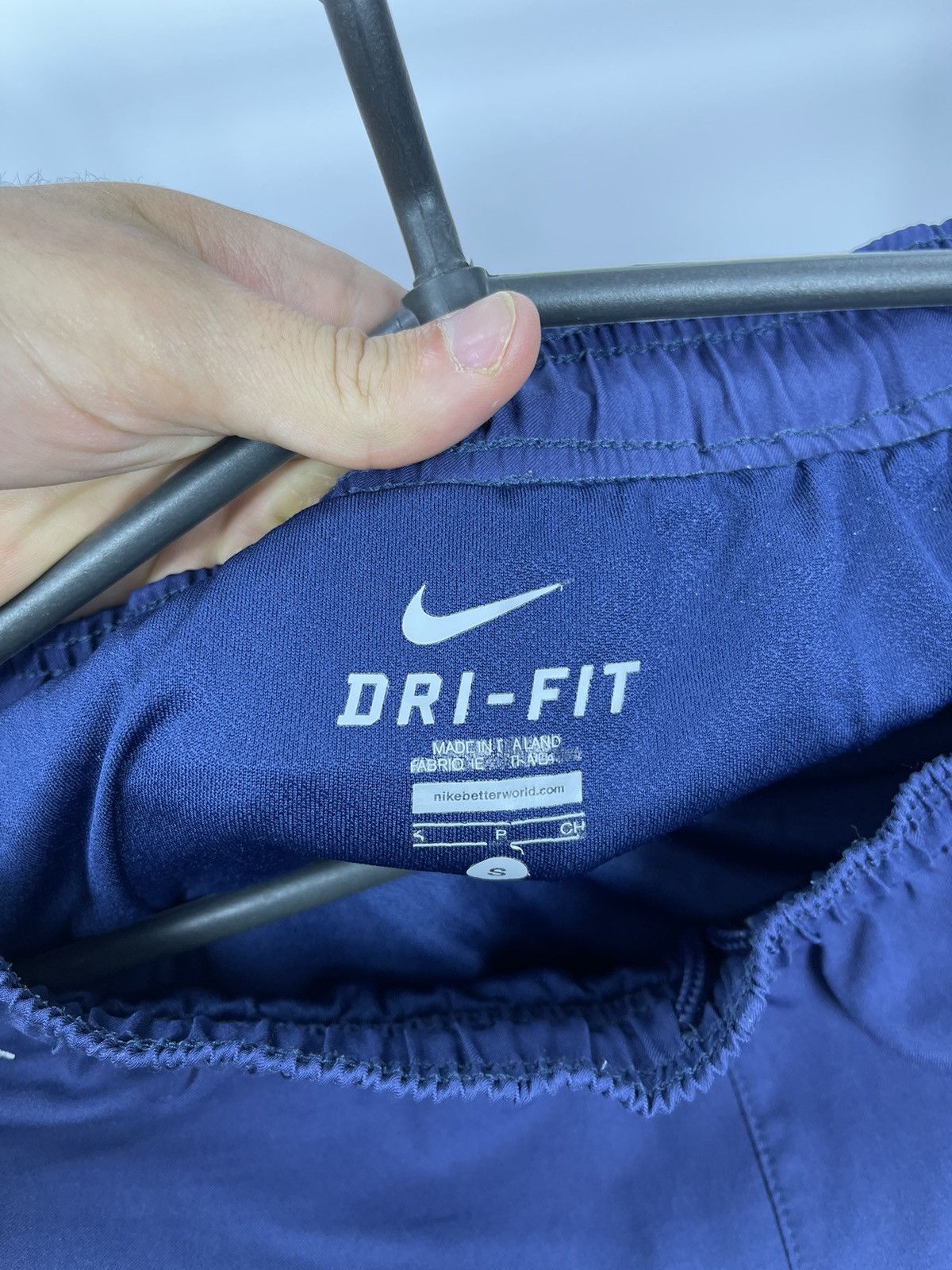 Nike × Vintage BARCELONA 2013 2014 HOME FOOTBALL SOCCER SHORTS NIKE SIZE S Size US 32 / EU 48 - 5 Thumbnail
