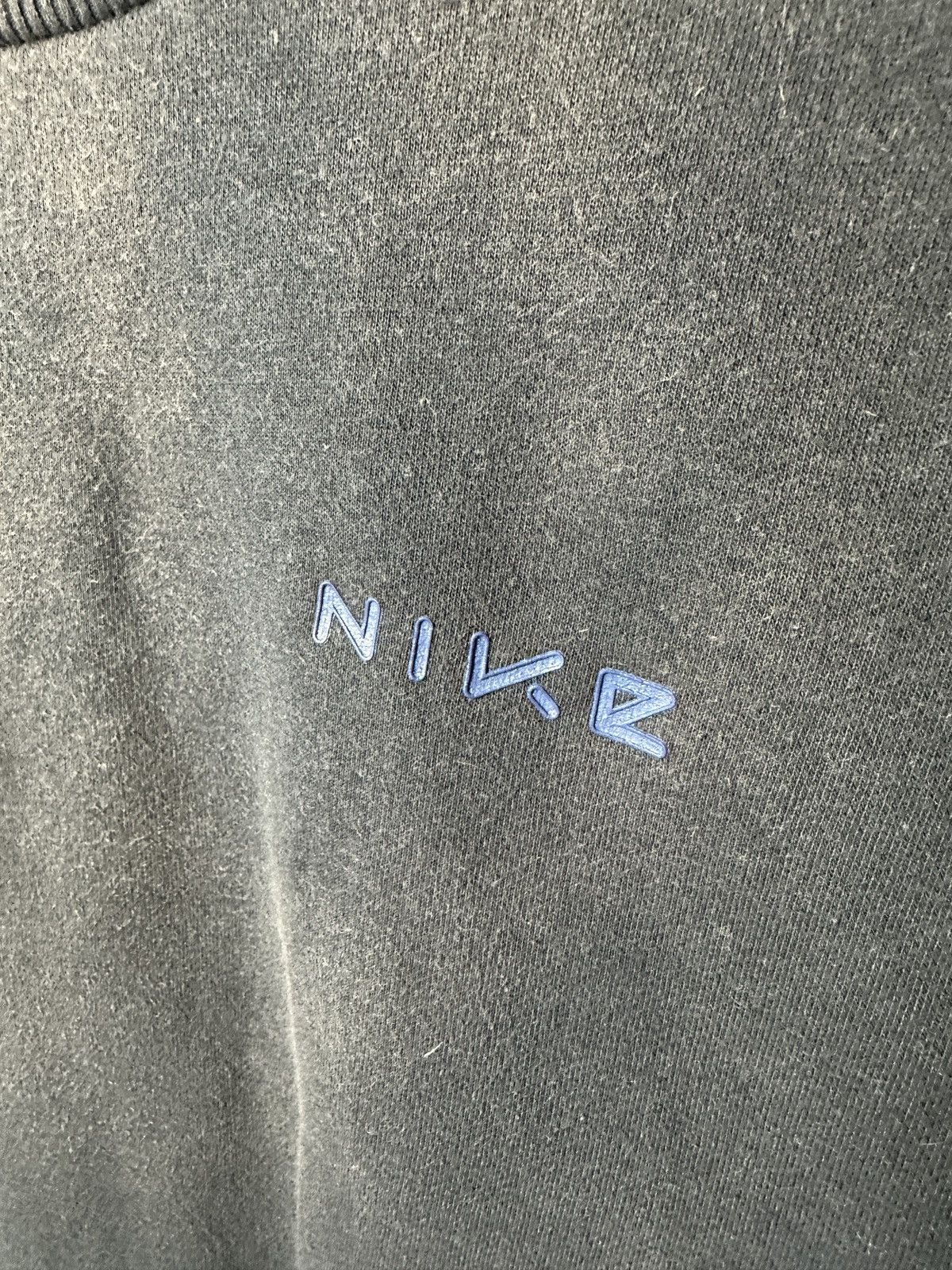 Nike × Vintage Nike Vintage Y2K Faded Sweatshirt Size US L / EU 52-54 / 3 - 4 Thumbnail