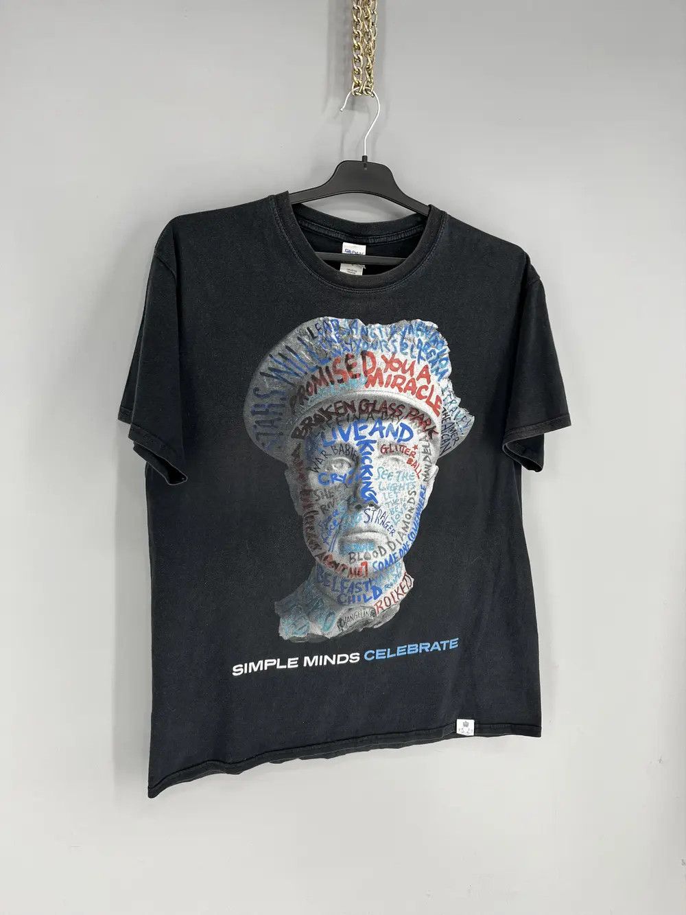 Band Tees SIMPLE MINDS OFFICIAL USA TOUR GREY T-SHIRT " CELEBRATE 2013 Size US L / EU 52-54 / 3 - 2 Thumbnail