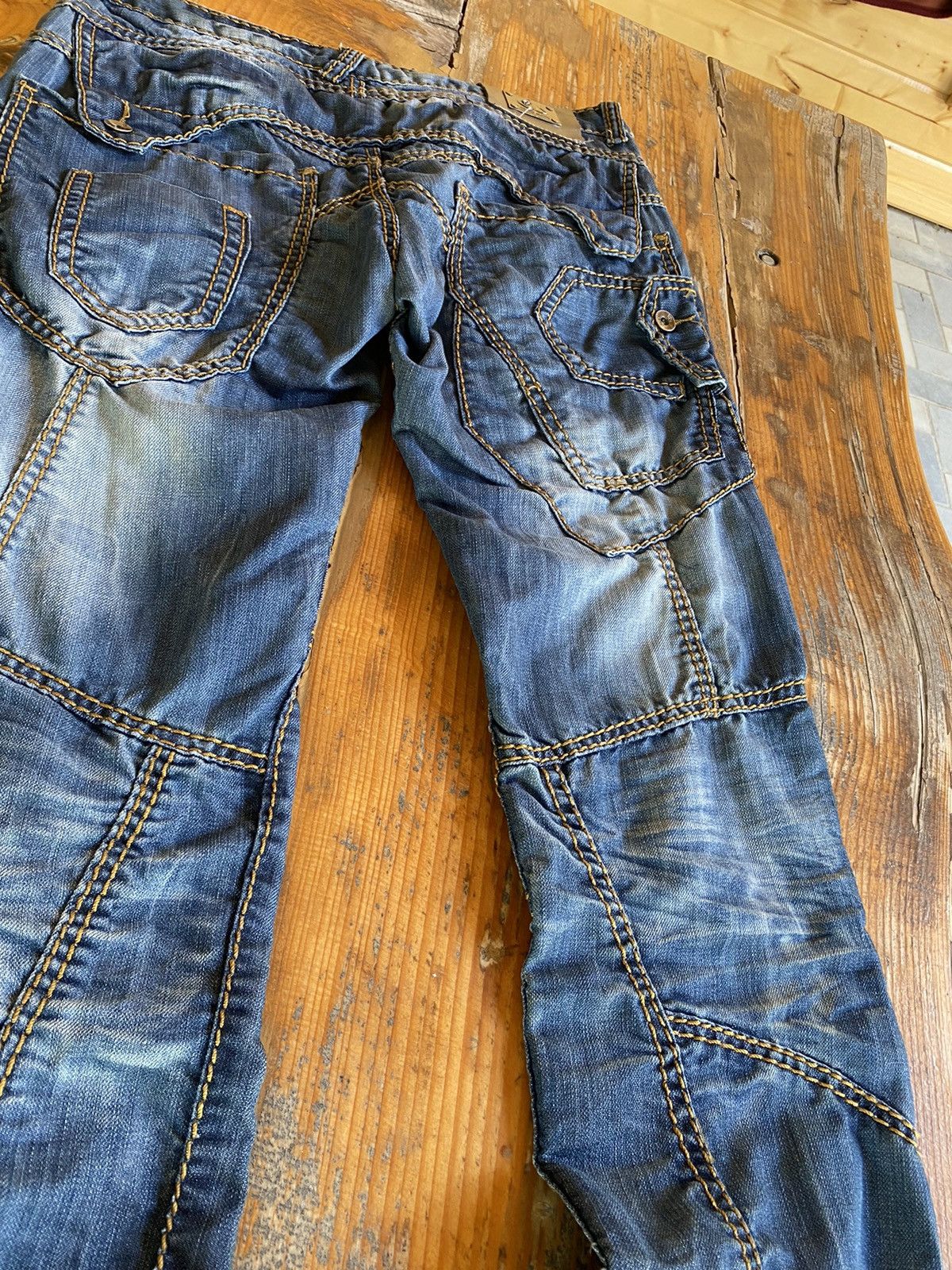 If Six Was Nine DISTRESSED JEANS Denim multi pocket y2k lgb style Size US 32 / EU 48 - 11 Thumbnail