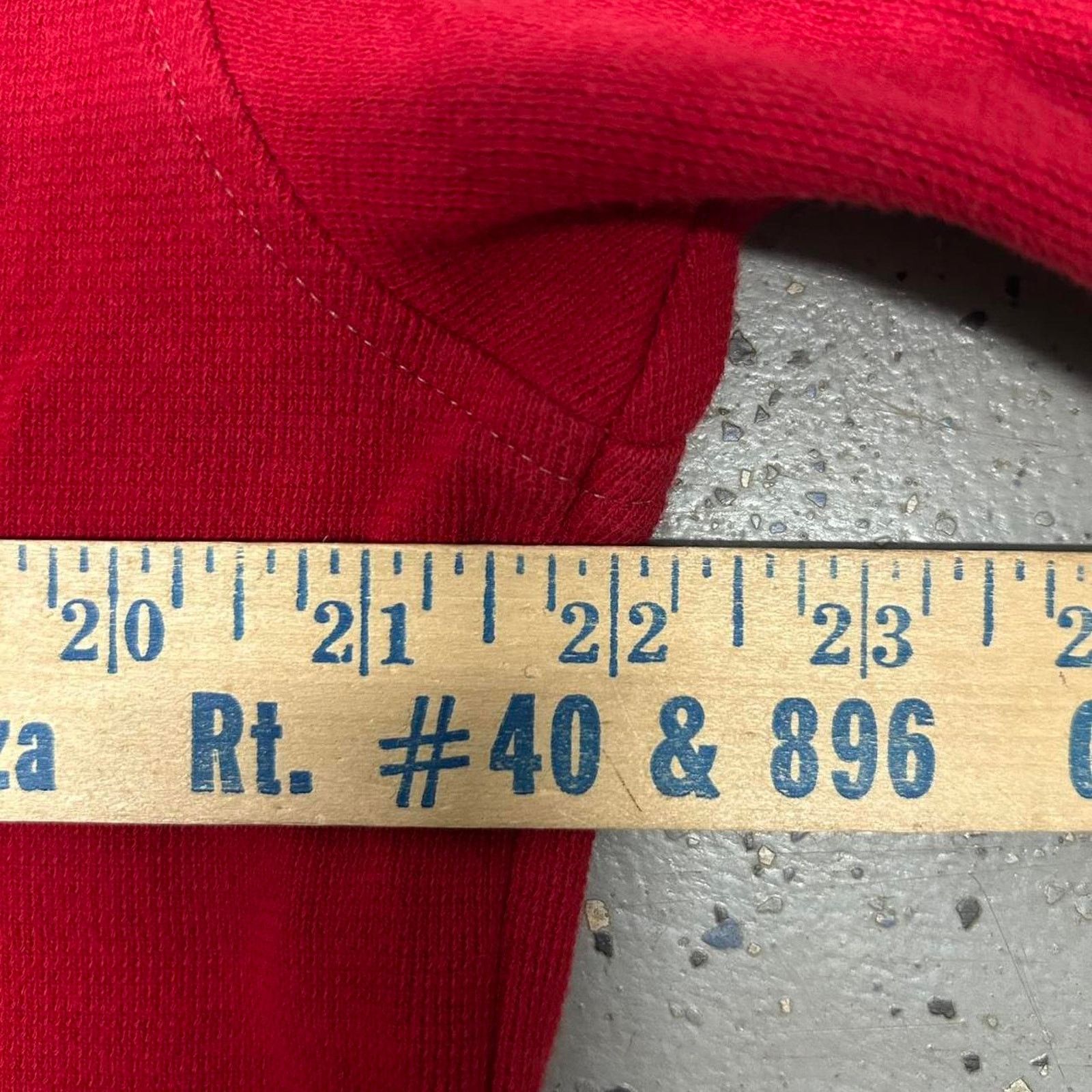 Tommy Hilfiger VTG/Y2K Red and grey Tommy Hilfiger polo shirt Size US L / EU 52-54 / 3 - 5 Thumbnail