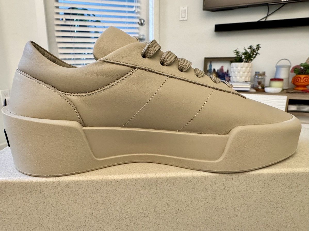 Fear of God Fear of God Taupe Aerobic Low Sneakers Size US 7.5 / EU 40-41 - 11 Thumbnail