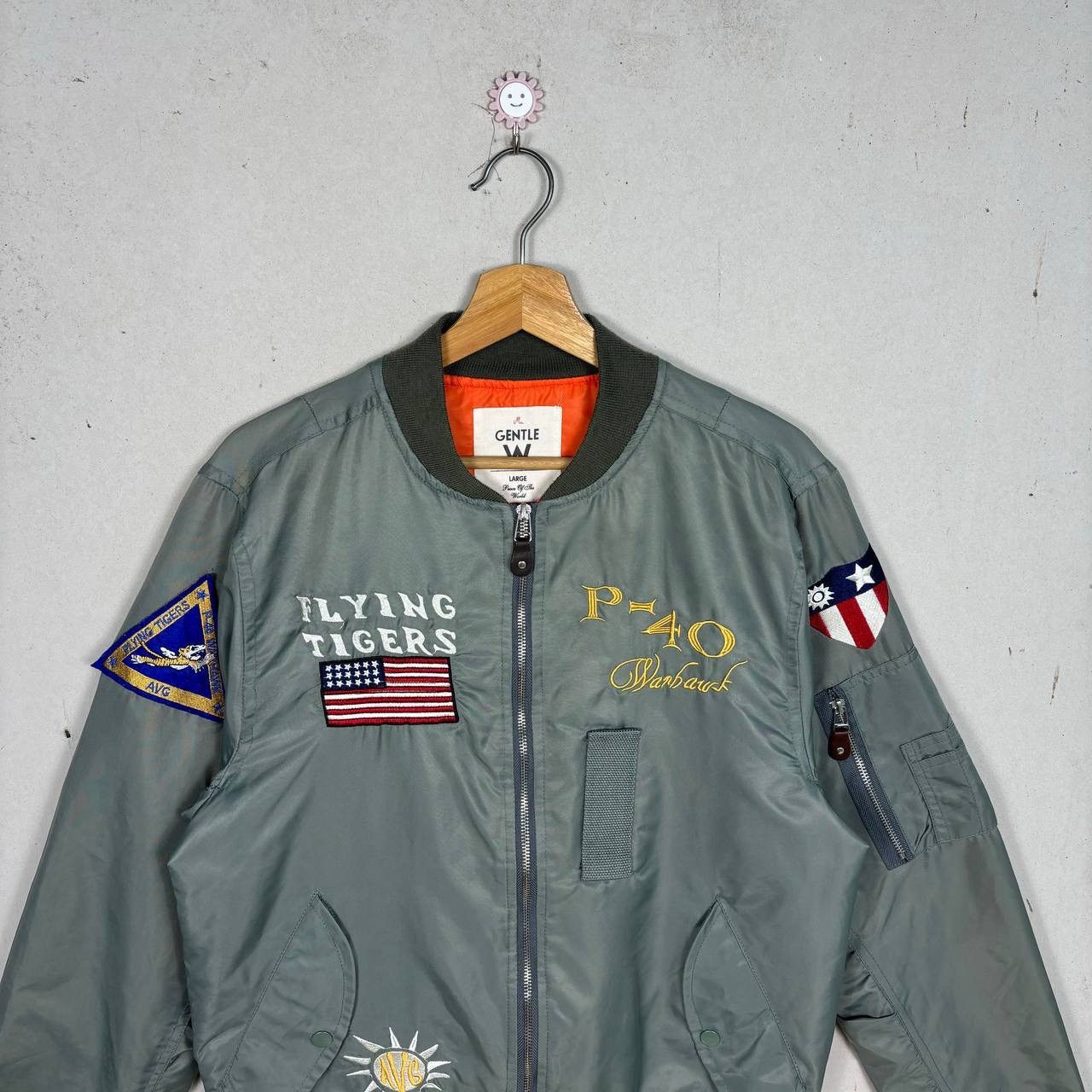 Japanese Brand Mr Gentle W Flying Tigers P-40 Warhawk Bomber Jacket Large Size US L / EU 52-54 / 3 - 4 Thumbnail