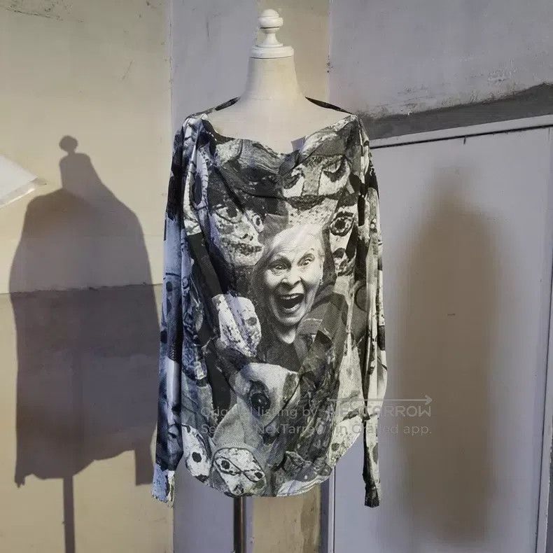 Vivienne Westwood Vivienne Westwood Grotesque portrait print, cowl neck top Size S / US 4 / IT 40 - 1 Thumbnail