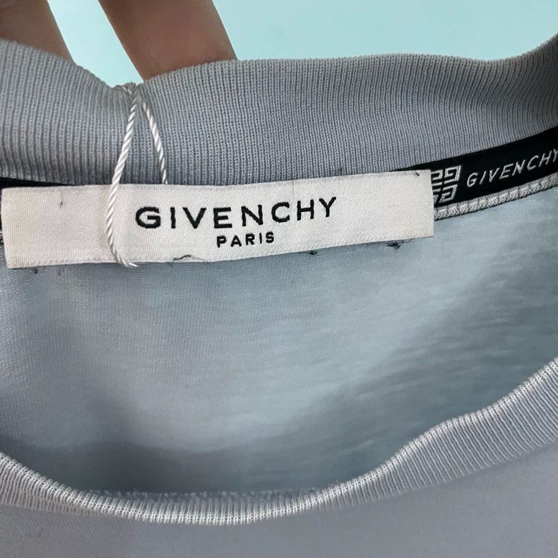 Givenchy Givenchy Haze Blue Chest Dissolved Logo Short Sleeve T-Shi Size US M / EU 48-50 / 2 - 4 Thumbnail