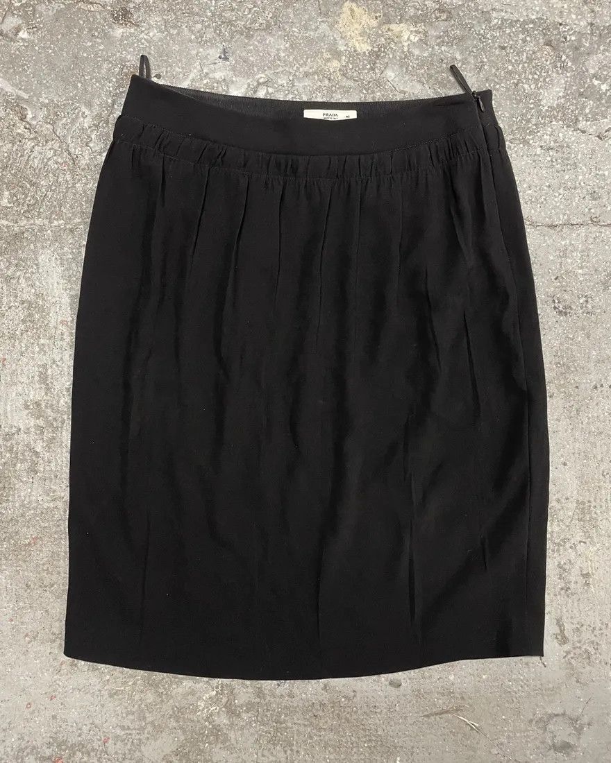 Prada × Vintage 2000s Prada Black Minimalist Skirt Size 27" / US 4 / IT 40 - 5 Thumbnail