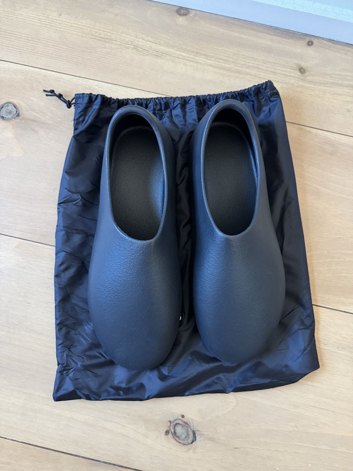 Yeezy Yeezy SL-01 Black SIZE 16 Size US 15 / EU 48 - 3 Thumbnail