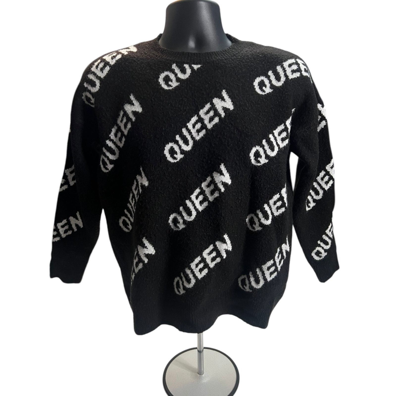 Forever 21 Forever 21 QUEEN Black Sweater Woman’s Med Pullover Crewneck Size M / US 6-8 / IT 42-44 - 1 Thumbnail