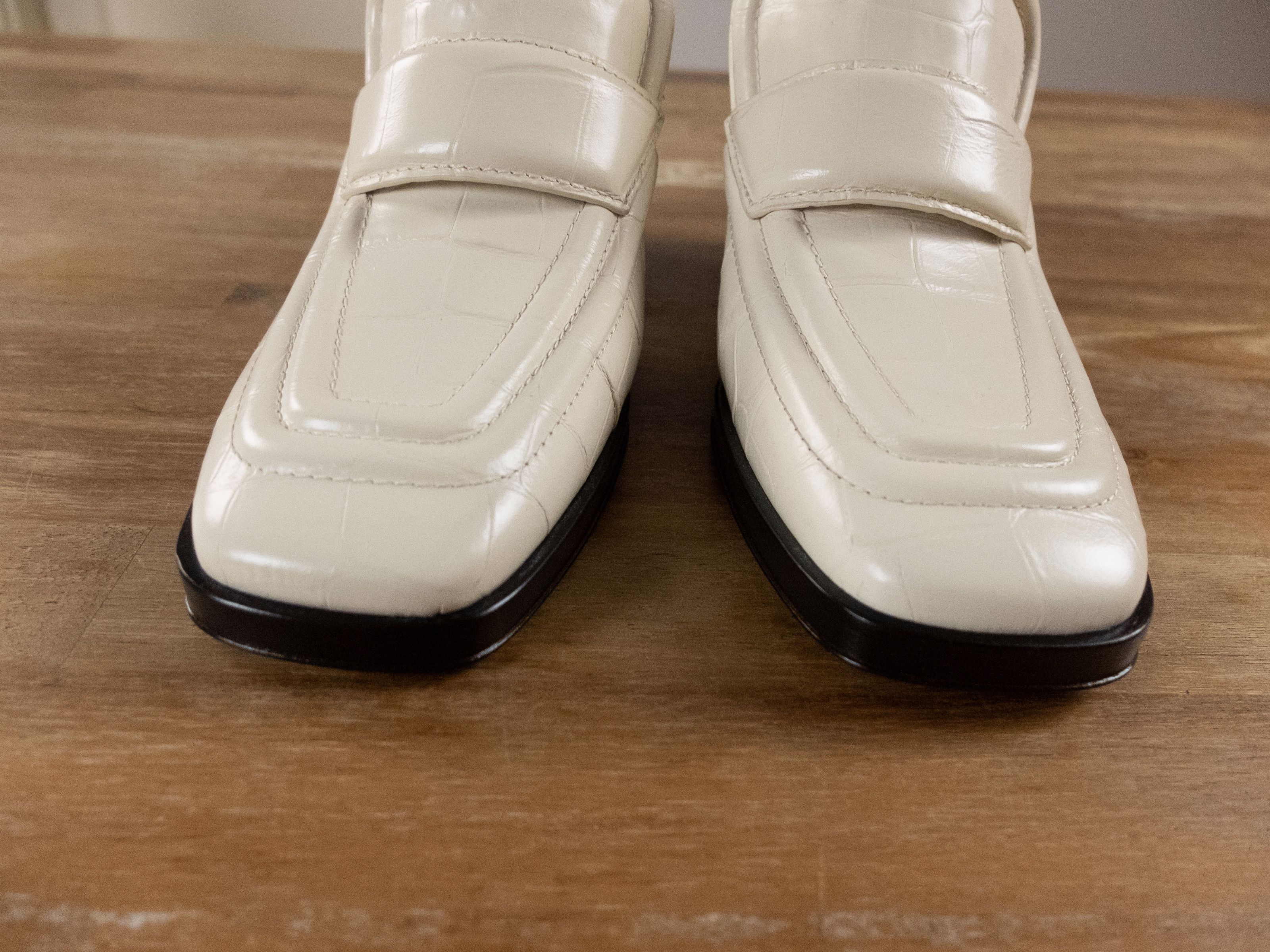 Bottega Veneta BOTTEGA VENETA cream croc embossed leather loafer mules 7 37 Size US 7 / IT 37 - 5 Thumbnail