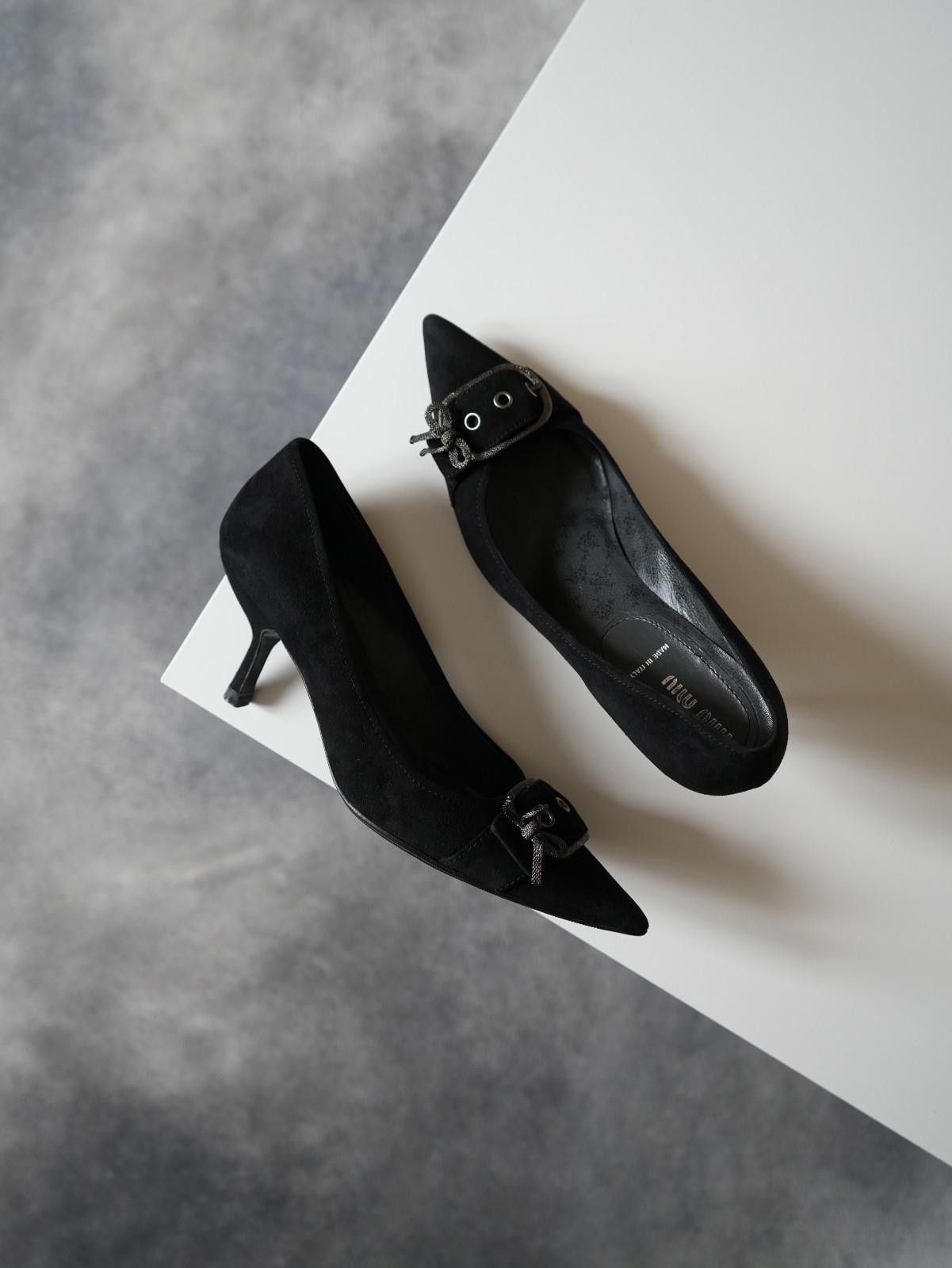 Miu Miu 2000s Miu Miu Suede Bow Buckle Pointed Toe Heel Pump Size US 8.5 / IT 38.5 - 5 Thumbnail